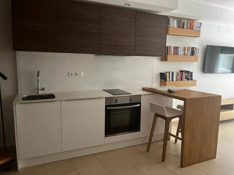 Old Town 1 Bedroom Hideaway Аликанте Екстериор снимка